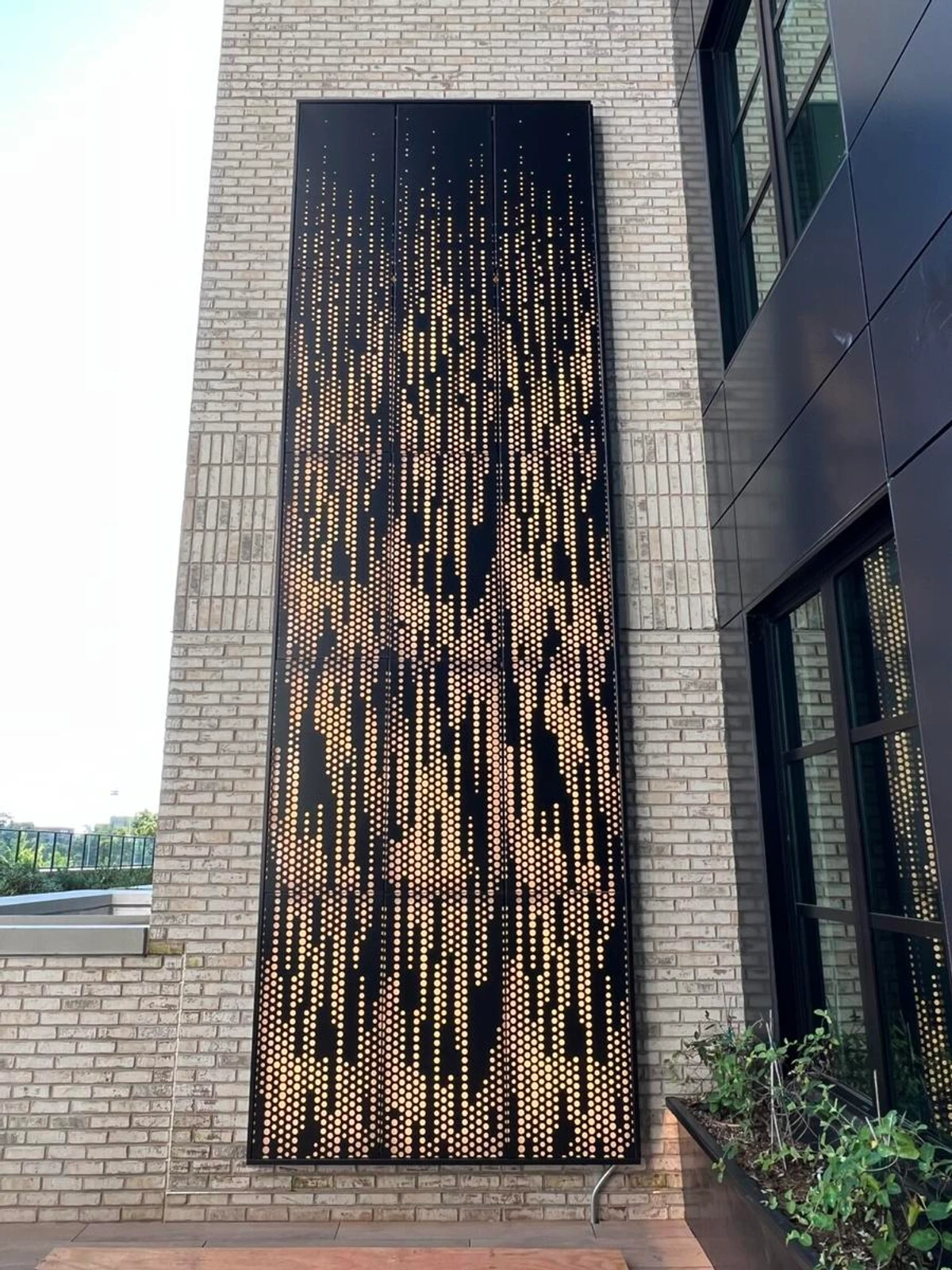 Vapor® Exterior Frequency