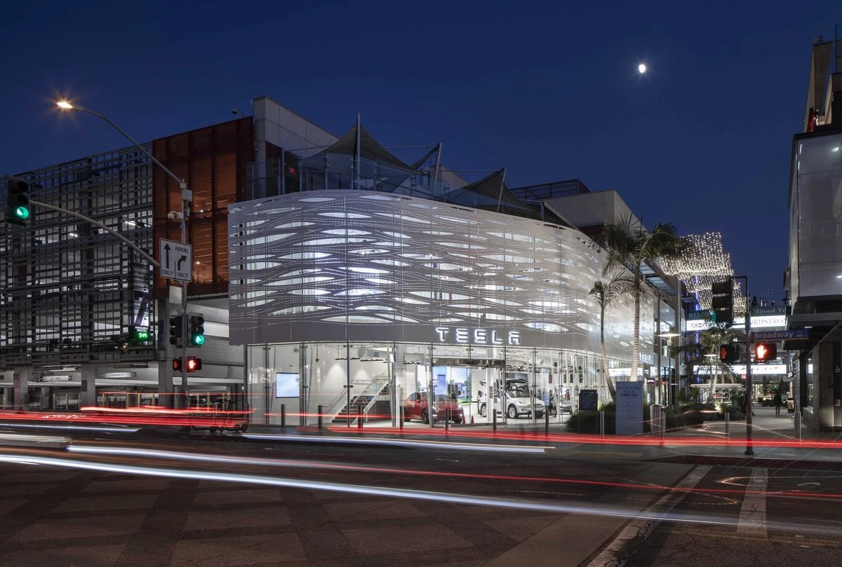 Graphic Perf® Solutions Exterior