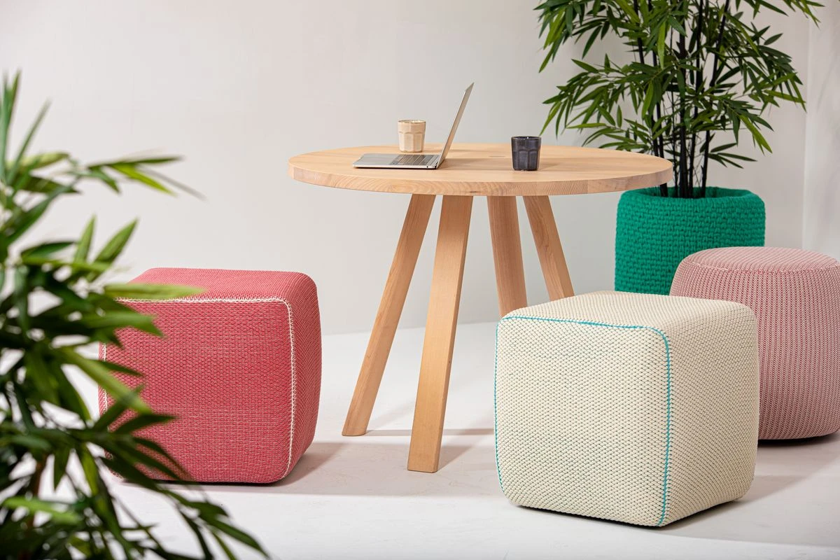 BuzziKnit Pouf Square