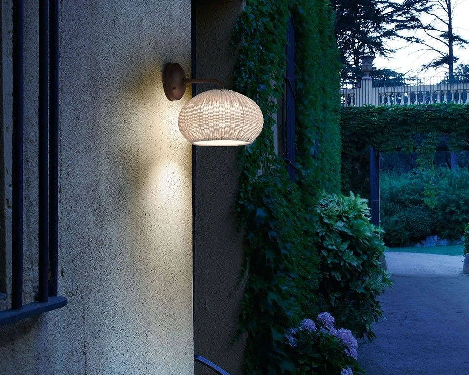 Garota A/01 Outdoor